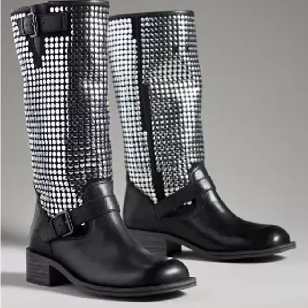 ANTHROPOLOGIE Vicenza Studded Moto Boots/ size 8